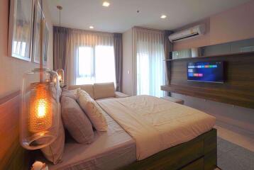 Studio bed Condo in Life One Wireless Lumphini Sub District C11107