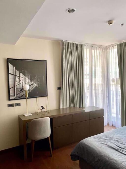 2 bed Condo in The Hudson Sathorn 7 Thungmahamek Sub District C11098