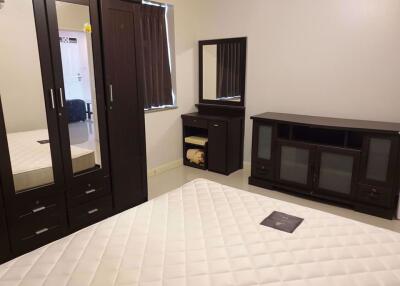 2 bed Condo in City Home Ratchada (Supalai) Huai Khwang Sub District C11086
