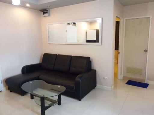 2 bed Condo in City Home Ratchada (Supalai) Huai Khwang Sub District C11086