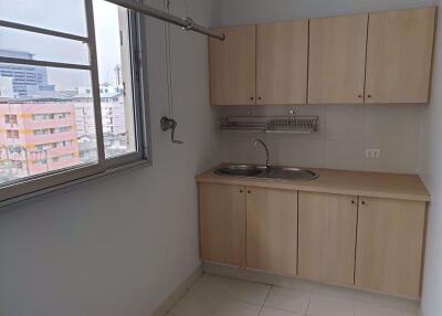 2 bed Condo in City Home Ratchada (Supalai) Huai Khwang Sub District C11086