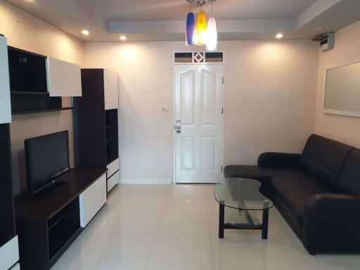 2 bed Condo in City Home Ratchada (Supalai) Huai Khwang Sub District C11086