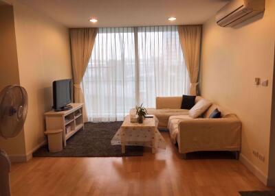 2 bed Condo in The Fine @ River Banglamphulang Sub District C11084