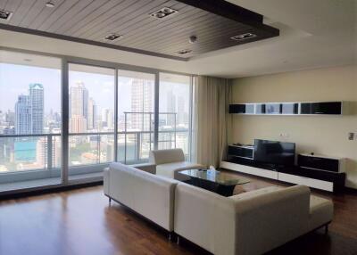 3 bed Condo in Ascott Sky Villas Sathorn Yan Nawa Sub District C11081