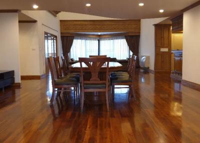 5 bed Penthouse in Baan Sawasdee Khlong Tan Nuea Sub District P11059