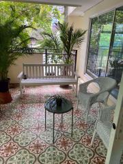 2 bed Condo in 31 Place Khlong Toei Nuea Sub District C11054