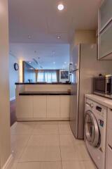 3 bed Duplex in Bright Sukhumvit 24 Khlongtan Sub District D11014