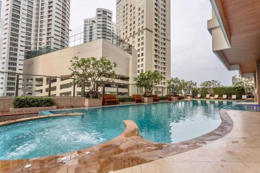 1 bed Condo in Bright Sukhumvit 24 Khlongtan Sub District C11026