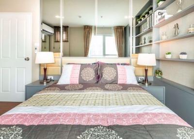 3 bed Duplex in Belle Grand Rama 9 Huai Khwang Sub District C11012