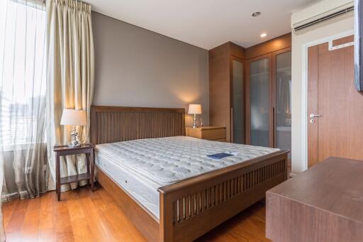 2 bed Condo in Wind Sukhumvit 23 Khlong Toei Nuea Sub District C11002