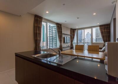 2 bed Condo in Wind Sukhumvit 23 Khlong Toei Nuea Sub District C11002