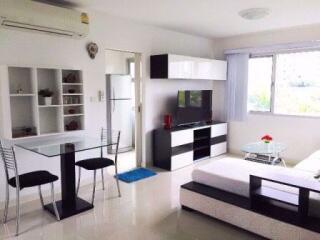 1 bed Condo in Condo One Thonglor Phra Khanong Sub District C11000