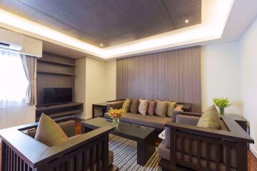 4 bed Penthouse in Karolyn Court Lumphini Sub District P10235