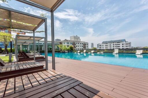 2 bed Condo in Siri at Sukhumvit Phra Khanong Sub District C10984