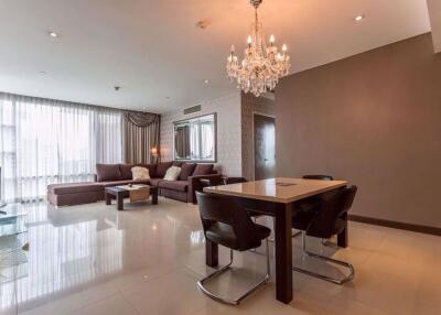 3 bed Condo in Fullerton Sukhumvit Khlongtoei Sub District C10973