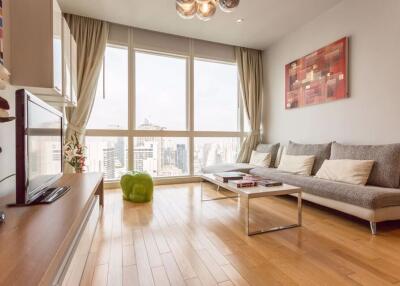 2 bed Condo in Millennium Residence Khlongtoei Sub District C10966