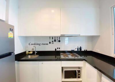 3 bed Condo in The Bloom Sukhumvit 71 Phrakhanongnuea Sub District C10909