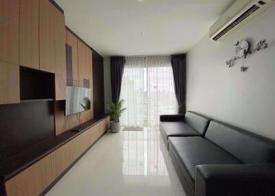 3 bed Condo in The Bloom Sukhumvit 71 Phrakhanongnuea Sub District C10909