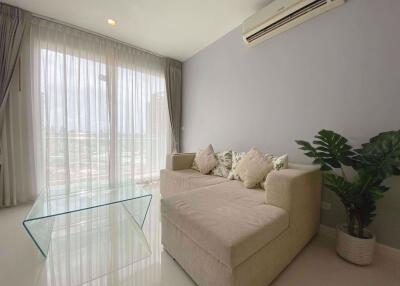 3 bed Condo in The Bloom Sukhumvit 71 Phrakhanongnuea Sub District C10907