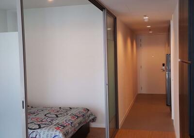 1 bed Condo in Siamese Surawong Si Phraya Sub District C10905