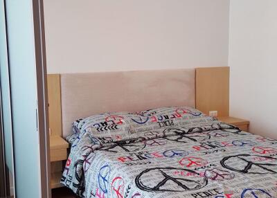 1 bed Condo in Siamese Surawong Si Phraya Sub District C10905