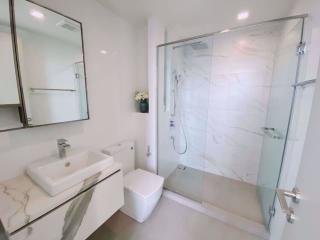 1 bed Condo in The Line Sukhumvit 101 Bangchak Sub District C10901