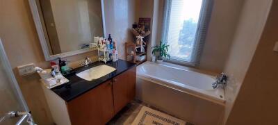 3 bed Condo in Hampton Thonglor 10 Khlong Tan Nuea Sub District C10891