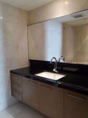 2 bed Condo in Eight Thonglor Residence Khlong Tan Nuea Sub District C10880