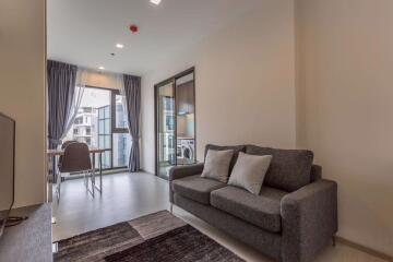 1 bed Condo in Rhythm Sukhumvit 36-38 Phra Khanong Sub District C10868