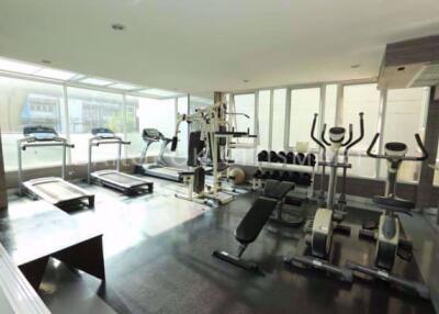 2 bed Condo in Zenith Place Sukhumvit Phrakhanongnuea Sub District C10856