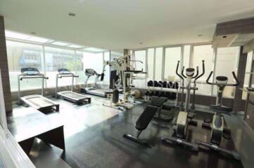 2 bed Condo in Zenith Place Sukhumvit Phrakhanongnuea Sub District C10856