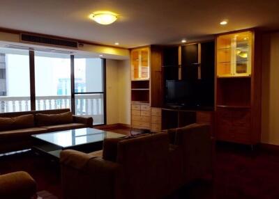 3 bed Condo in Asa Garden Khlongtan Sub District C10849