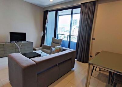 2 bed Condo in M Silom Suriyawong Sub District C10844