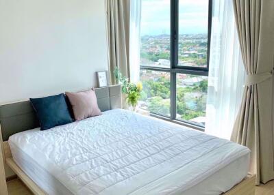 2 bed Condo in IDEO O2 Bang Na Sub District C10835