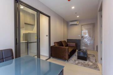 1 bed Condo in Rhythm Sukhumvit 36-38 Phra Khanong Sub District C10829