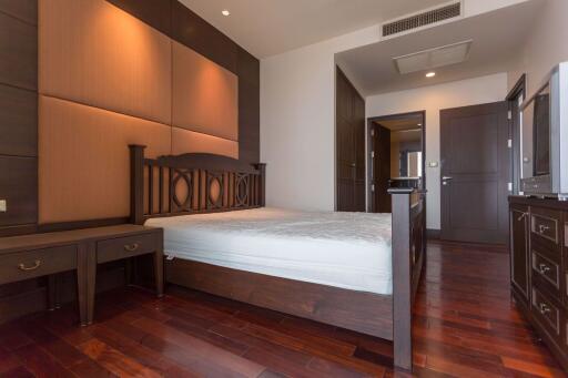 2 bed Condo in Ascott Sky Villas Sathorn Yan Nawa Sub District C10795