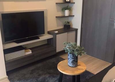 1 bed Condo in Centric Huay Kwang Station Huai Khwang Sub District C10791