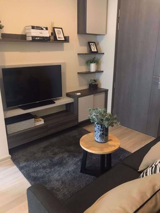 1 bed Condo in Centric Huay Kwang Station Huai Khwang Sub District C10791