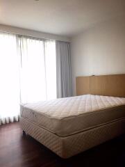 3 bed Condo in Casa 24 Khlongtan Sub District C10779