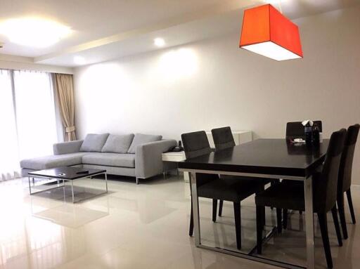 3 bed Condo in Casa 24 Khlongtan Sub District C10779