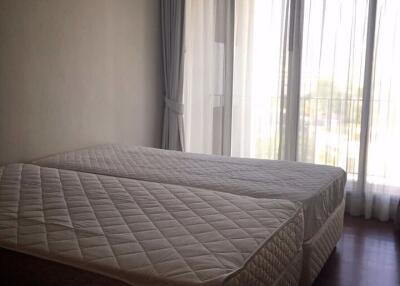 3 bed Condo in Casa 24 Khlongtan Sub District C10779