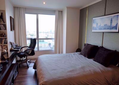 1 bed Condo in The Room Sathorn-Taksin Bukkhalo Sub District C10744