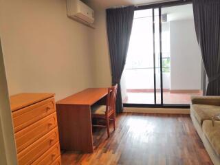 3 bed Condo in Lily House Khlong Toei Nuea Sub District C10742