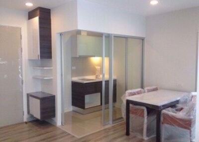 2 bed Condo in Centric Sathorn - Saint Louis Yan Nawa Sub District C10711