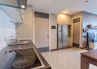 2 bed Condo in Supalai Premier @ Asoke Bangkapi Sub District C10702