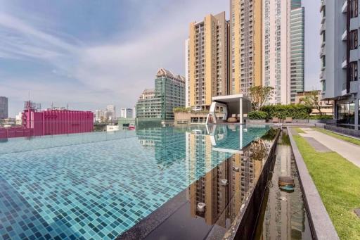 2 bed Condo in Supalai Premier @ Asoke Bangkapi Sub District C10702