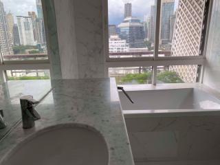 3 bed Duplex in Baan Ploenchit Lumphini Sub District D10667