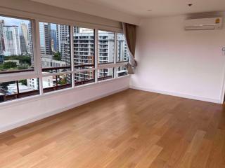 3 bed Duplex in Baan Ploenchit Lumphini Sub District D10667