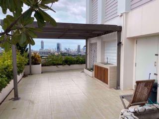 3 bed Duplex in Baan Ploenchit Lumphini Sub District D10667