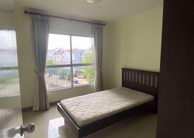 2 bed Condo in S&S Sukhumvit Bangchak Sub District C10670